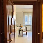 Comfy Vatican Hideaway