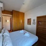 Comfy Vatican Hideaway